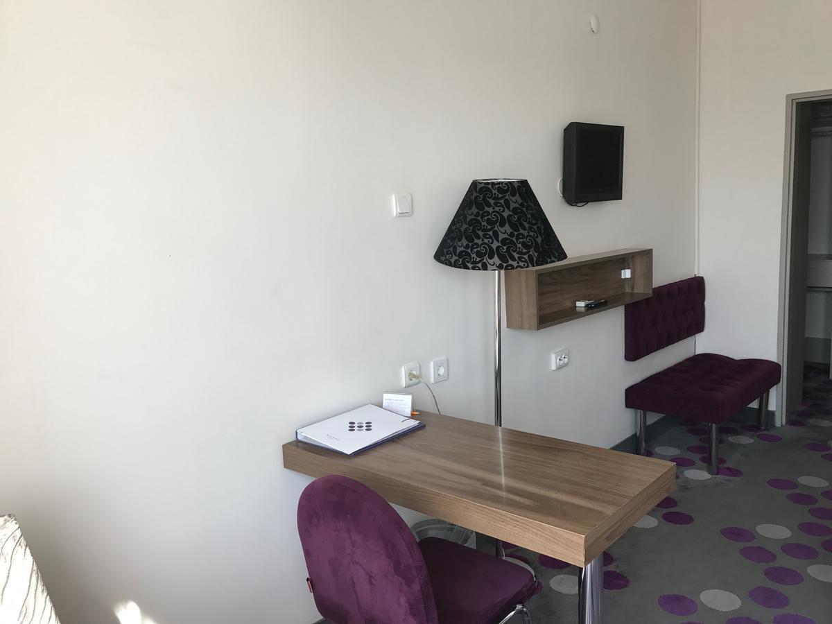Hande Hotel Mustafakemalpasa Экстерьер фото