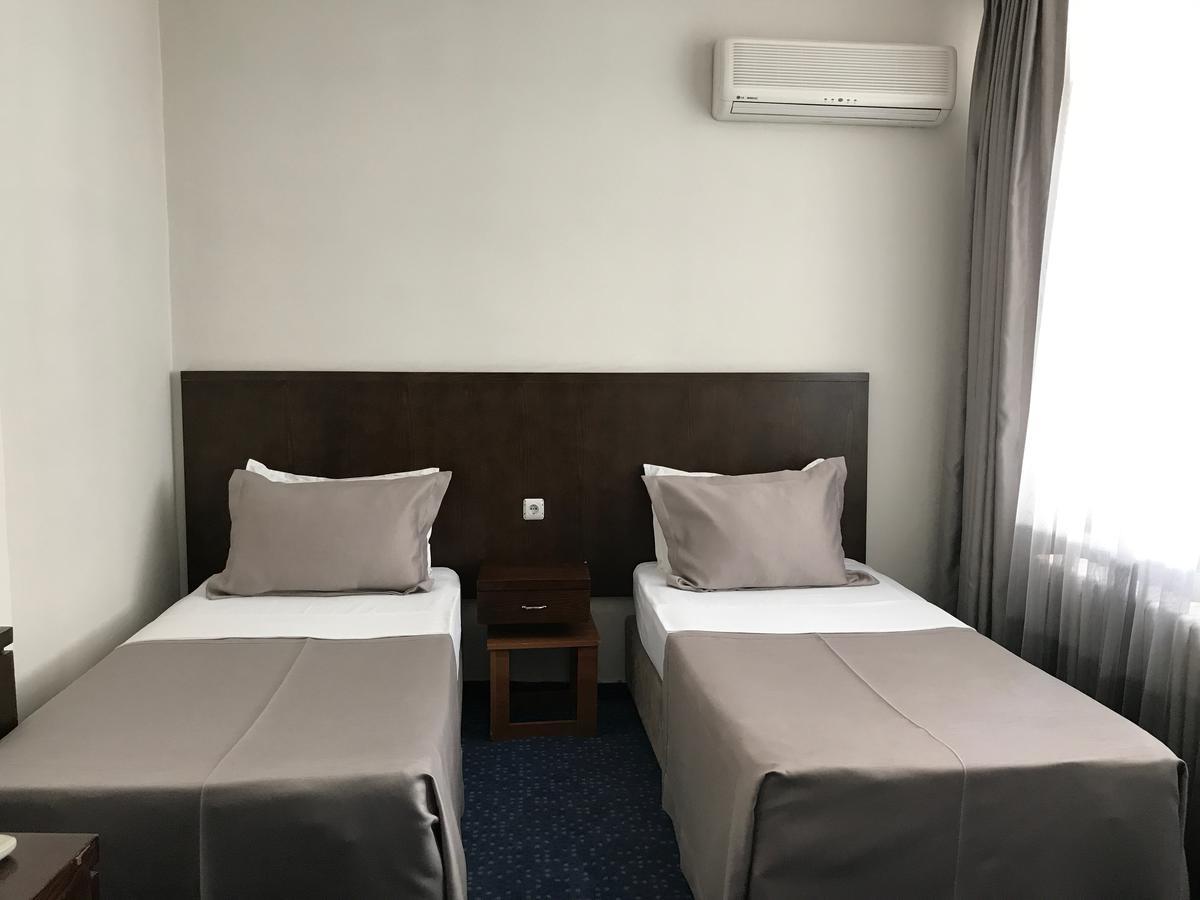 Hande Hotel Mustafakemalpasa Экстерьер фото